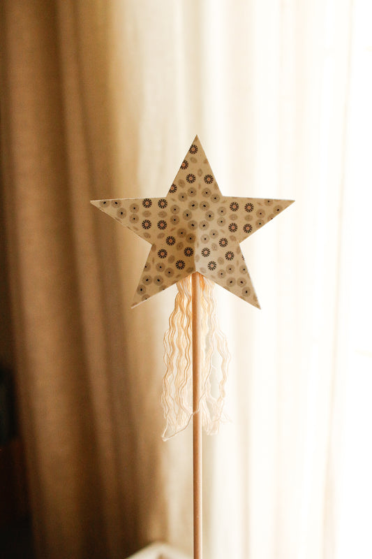Hand-Made Fairy Wand - Pattern 6 by Natasha Prévost