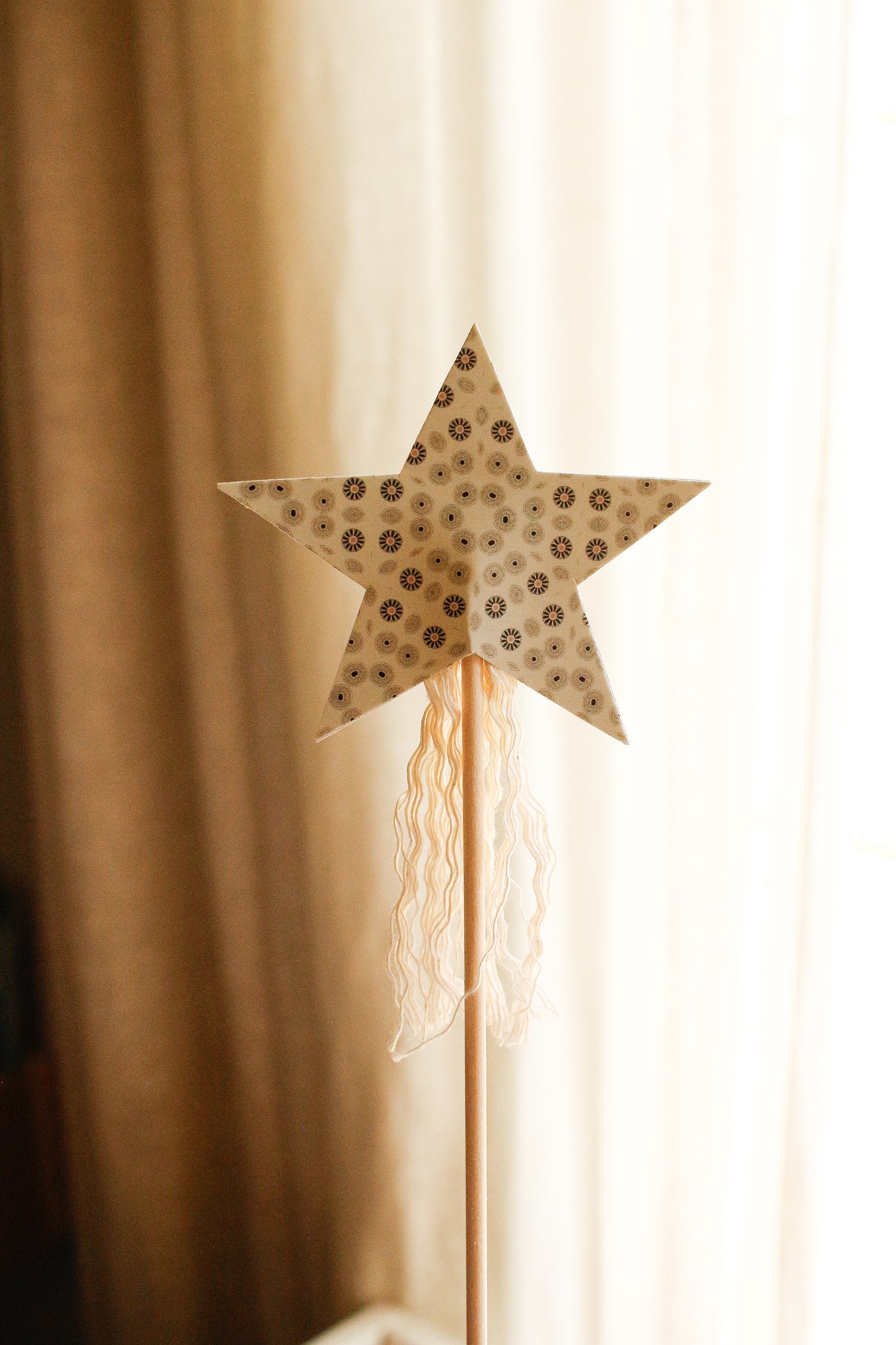 Hand-Made Fairy Wand - Pattern 6 by Natasha Prévost