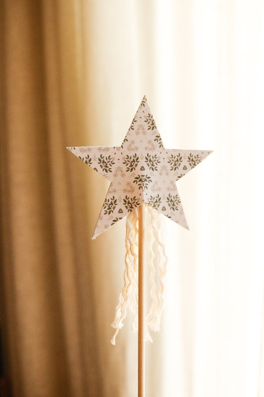 Hand-Made Fairy Wand - Pattern 7 by Natasha Prévost