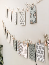 Decorative Clothesline-Flowers & Patterns-16 motifs-3”x4,5”-Ensemble E
