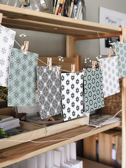 DIY Decorative Clothesline-Flowers & Patterns-3