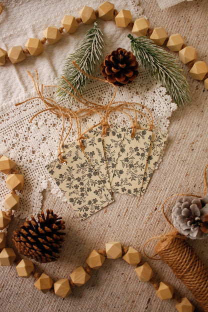 Gift Tags - Pack of 5 - Floral Vines by Natasha Prévost