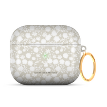 Ambiance Délicate Monochrome AirPods Case