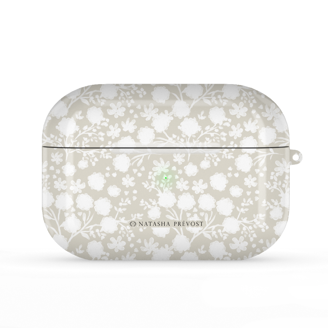 Ambiance Délicate Monochrome AirPods Case