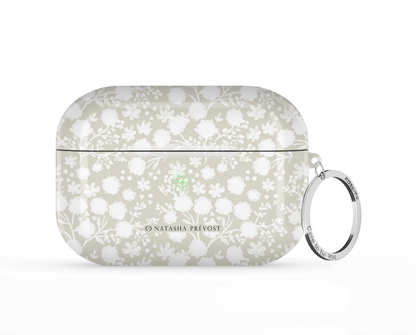 Ambiance Délicate Monochrome AirPods Case