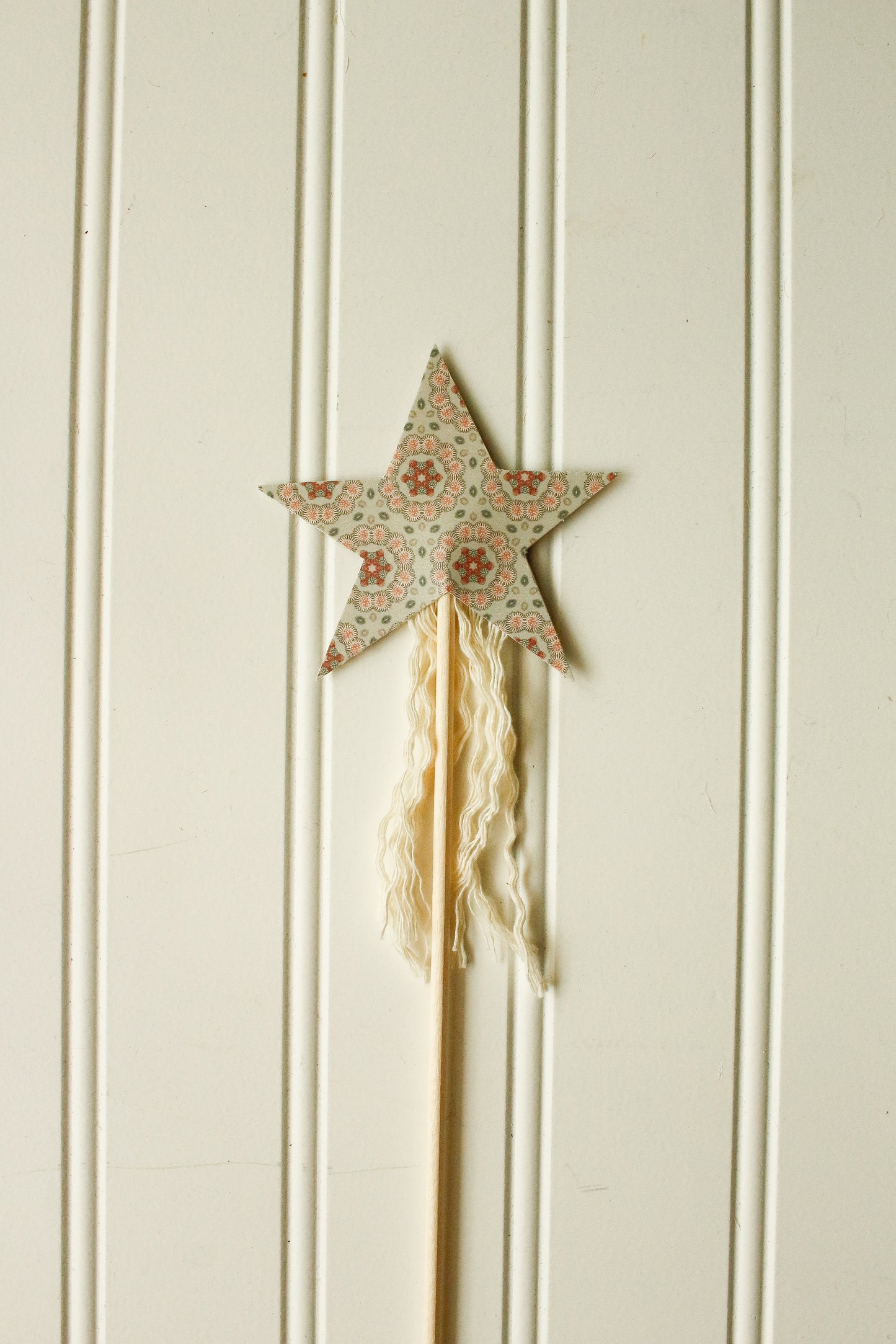 Hand-Made Fairy Wand - Pattern 5 by Natasha Prévost