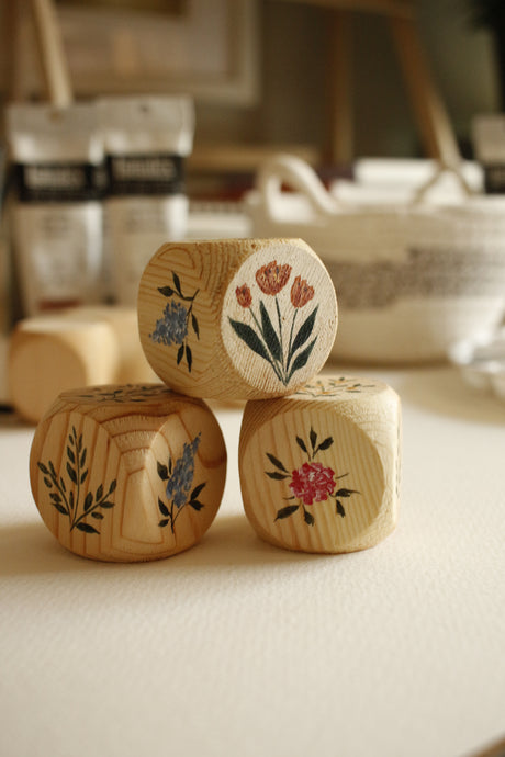 Cubes décoratifs illustrés à la main (Ensemble de 3)-Modèle 2