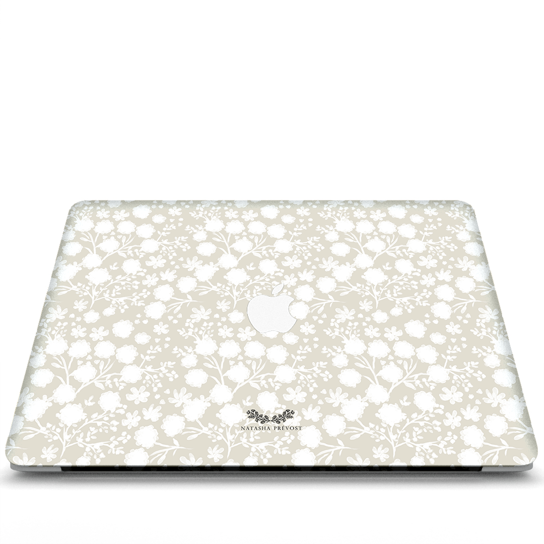 Ambiance Délicate Monochrome MacBook Skin