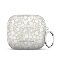 Ambiance Délicate Monochrome AirPods Case