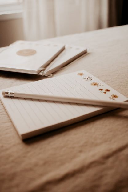 Note Pad - Floral Softness by Natasha Prévost