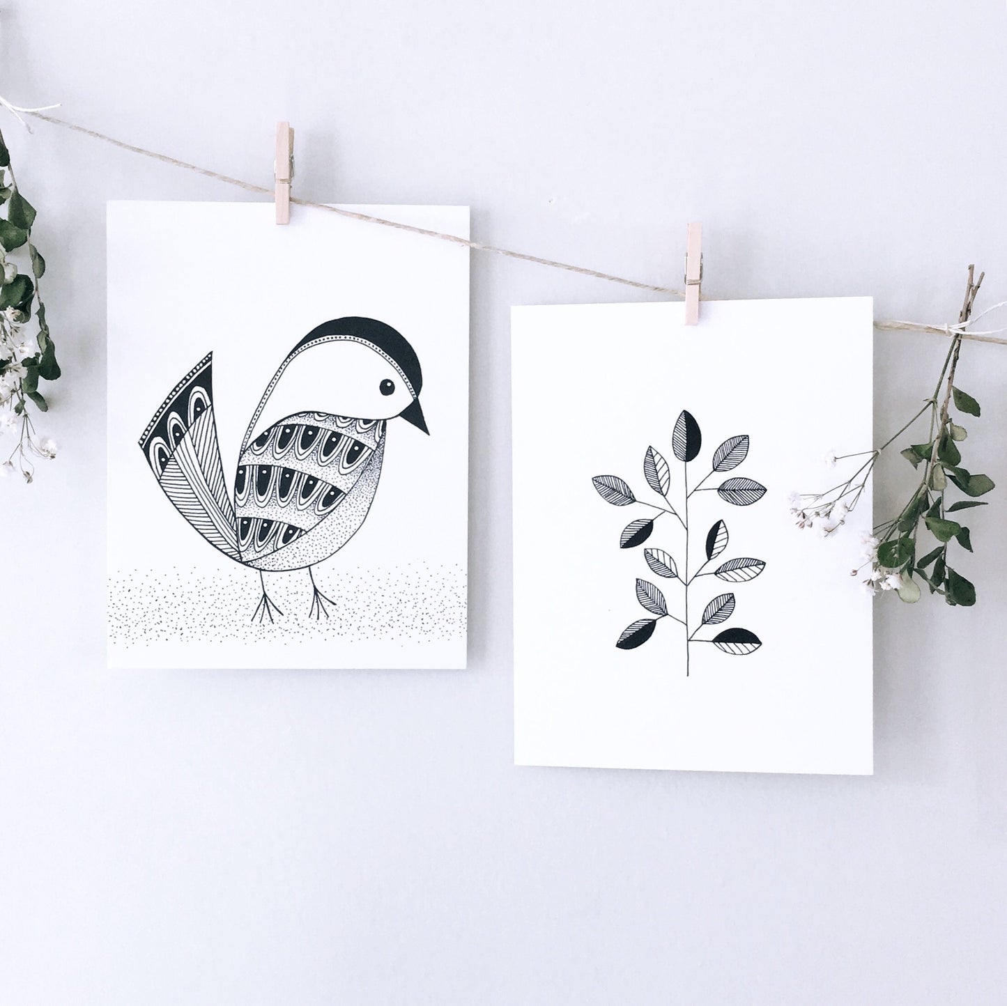 Decorative Clothesline-Four birds & leaf design