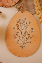 Oeuf décoratif peint à la main- No.20