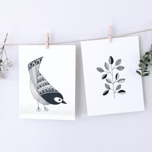 Decorative Clothesline-Four birds & leaf design