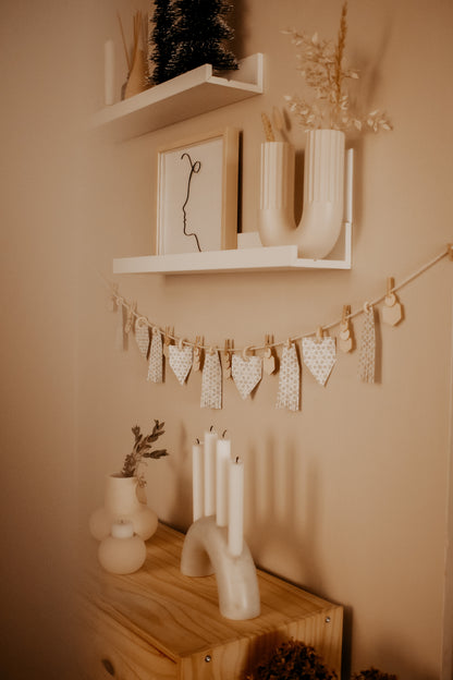 Banderole en cartons illustrés & anneaux en bois -9 pièces-Motif 2