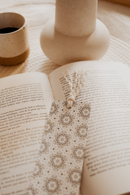 Hand-Made Bookmark - Model I by Natasha Prévost