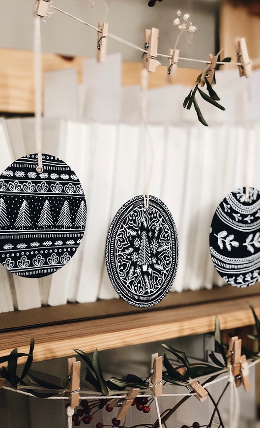 Holiday Ornament - 3.5" Black & White Ball - Multiple Designs