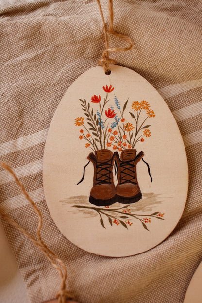 Oeuf décoratif peint à la main- No.18