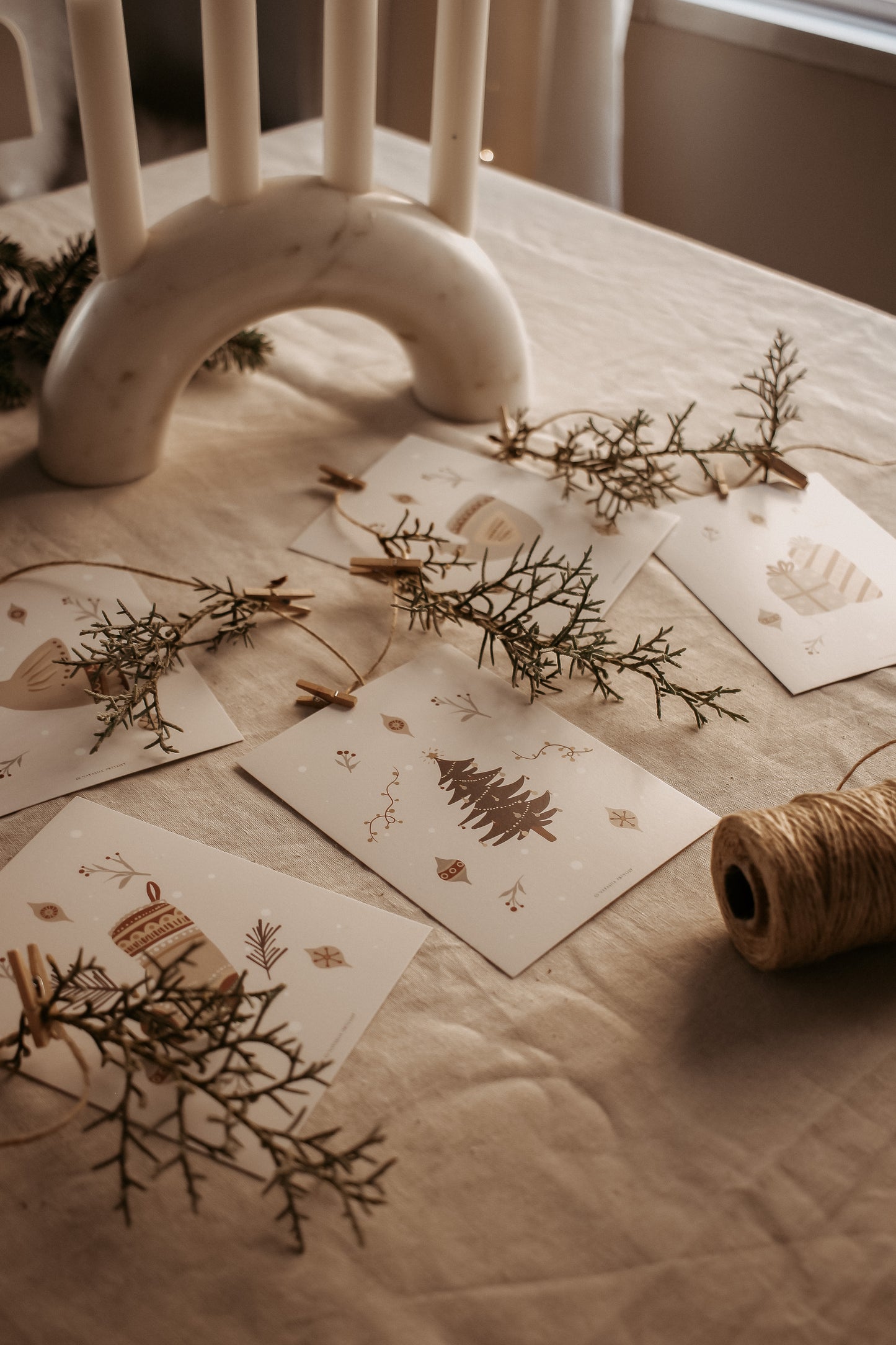 Decorative Clothesline- 4,5”x5,5”-Ensemble Festif