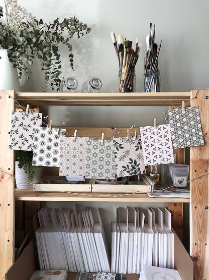 DIY Decorative Clothesline-Flowers & Patterns-1