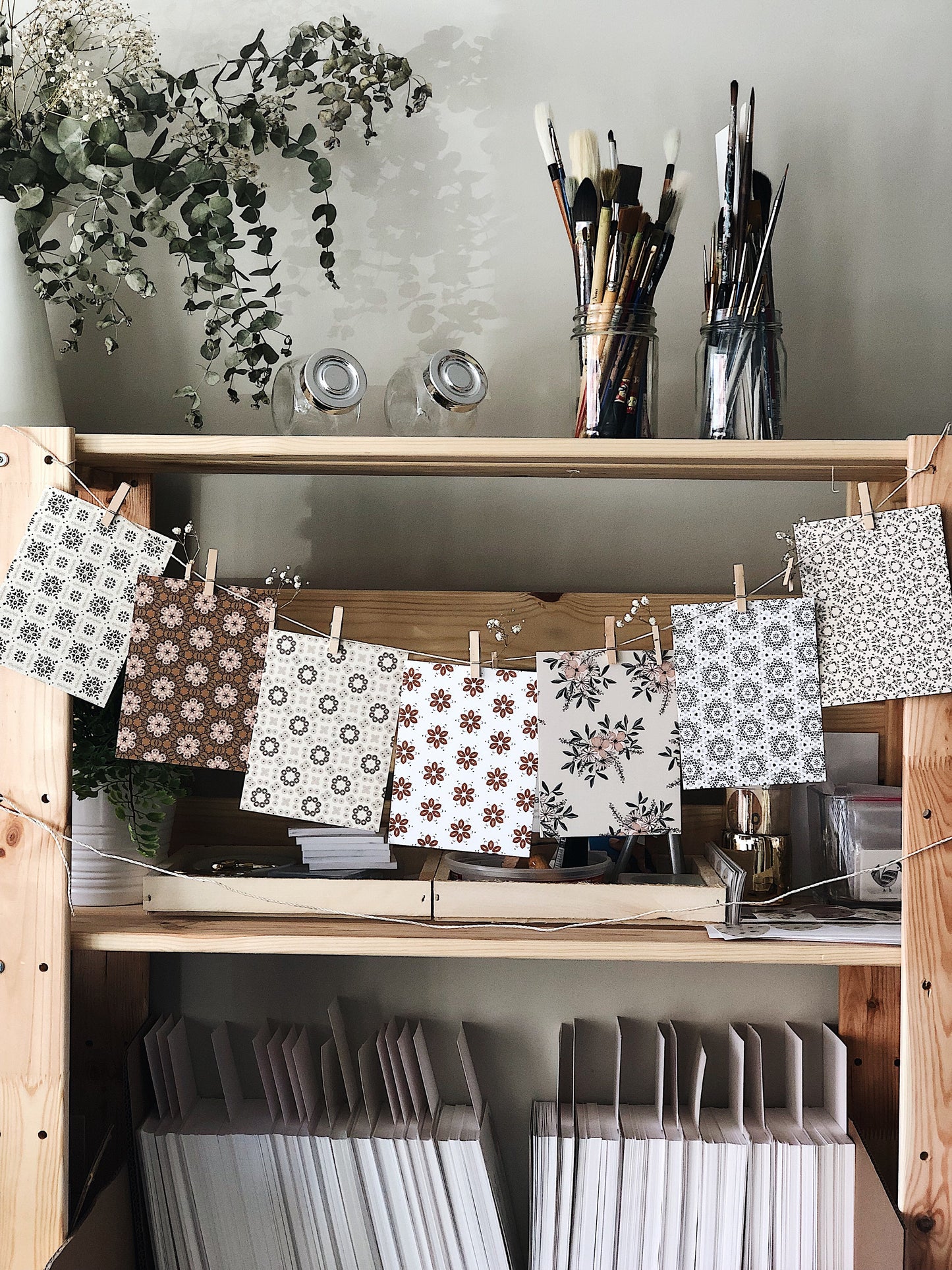 DIY Decorative Clothesline-Flowers & Patterns-2